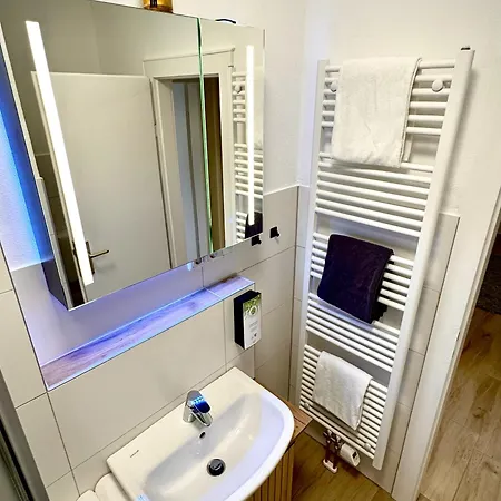 Apartment Neu Loewen Living *