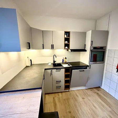 Apartment Neu Loewen Living